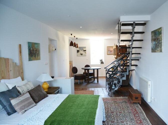 48 Urban * Dun-le-Palestel